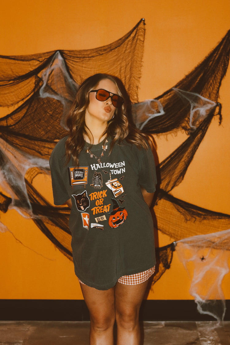 VINTAGE HALLOWEEN TEE