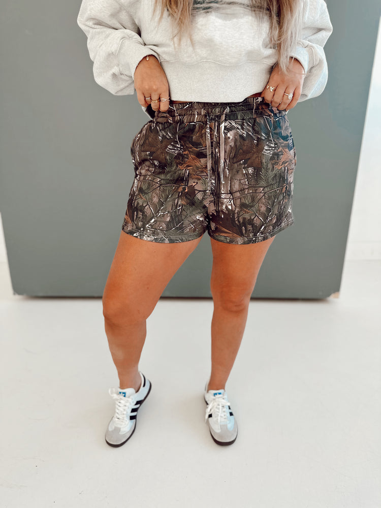 Deep Camo SHORTS