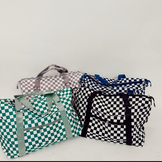 CHECKERED WEEKENDER DUFFLE BAG