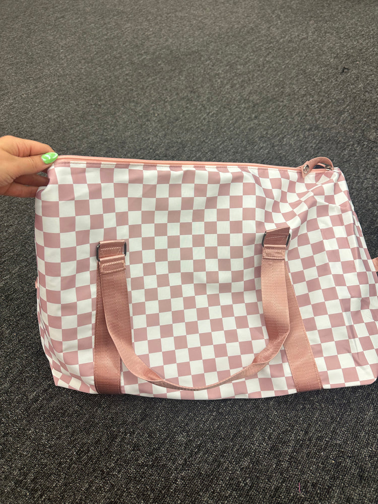 CHECKERED WEEKENDER DUFFLE BAG