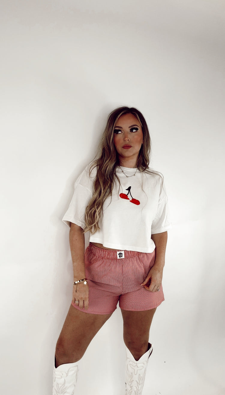 COWGIRL HAT CHERRY CROP TEE